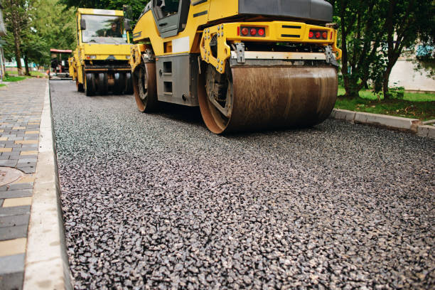 Best Local Driveway Pavers  in Versailles, IN